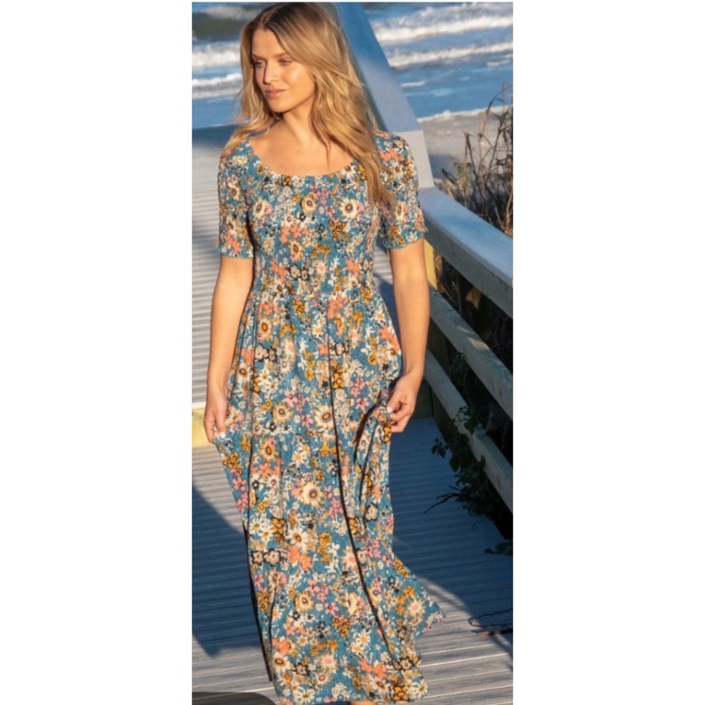 Natural Life Blue Floral Smocked Maxi Dress Short Sleeve Tiered L/XL
